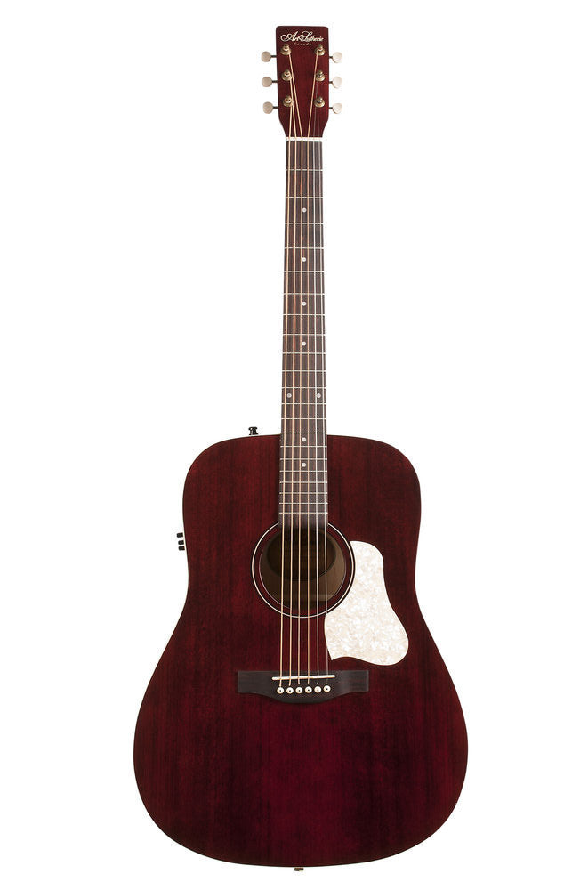 Art & Lutherie Americana Tennessee Red Q1T