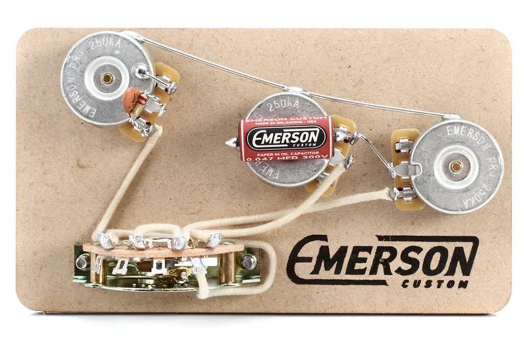 EMERSON CUSTOM 5-WAY STRAT PRE-WIRED KIT - 250K ($109 USD)