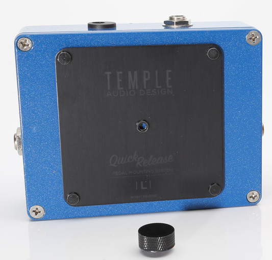 TEMPLE AUDIO QUICK RELEASE PEDAL PLATE WITH SCREW - LARGE ($5 USD)